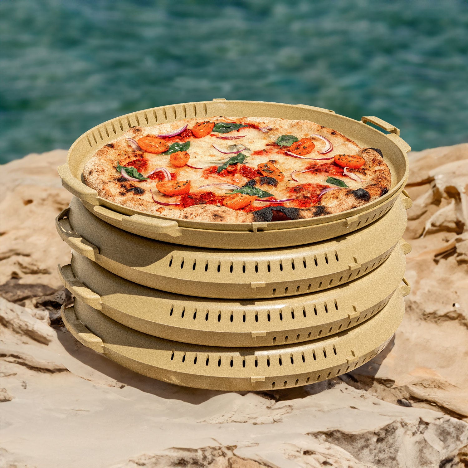 http://www.pizzycle.com/cdn/shop/files/PIZZycle_Bundle_reusable_pizza_container_zero_waste_pizza_box_Olive_Stack_Pizza.jpg?v=1694635498